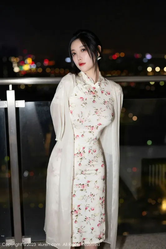 秀人网 No.7363 杨晨晨Yome 碎花旗袍浙江安吉旅拍 [87P] - 机器猫次元