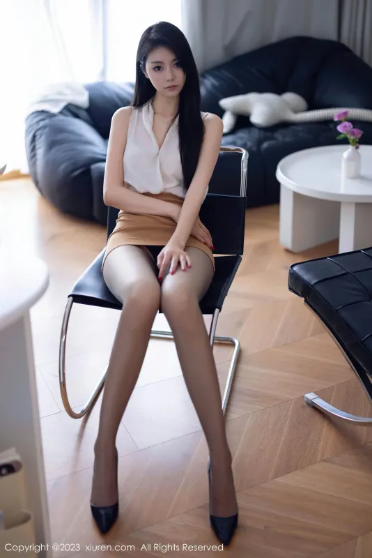 秀人网 No.7387 可樂Vicky 妩媚十足性感写真 [83P] - 机器猫次元