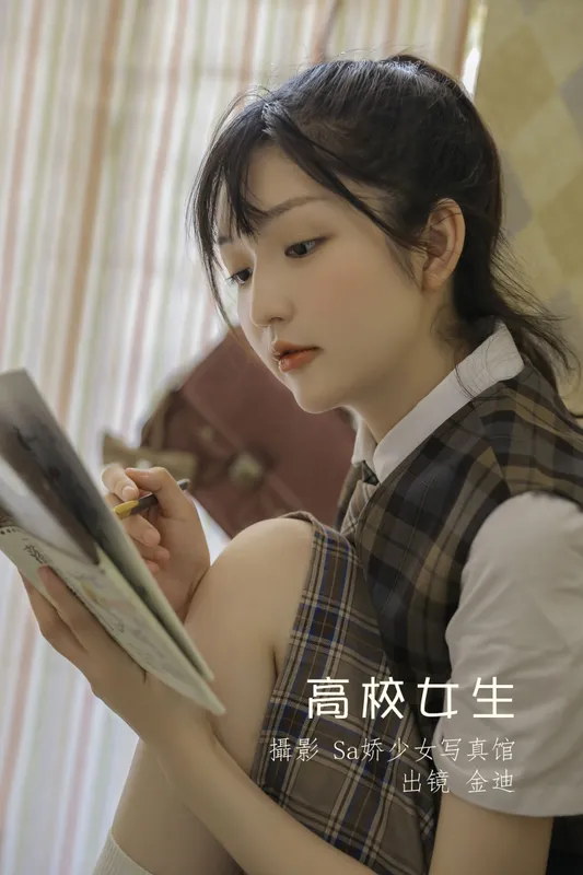 金迪-Vivian – 《高校女生》[22P] - 机器猫次元