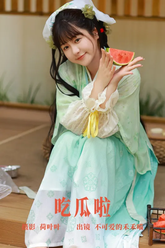 不可爱的禾禾喵 – 《吃瓜啦》[36P] - 机器猫次元