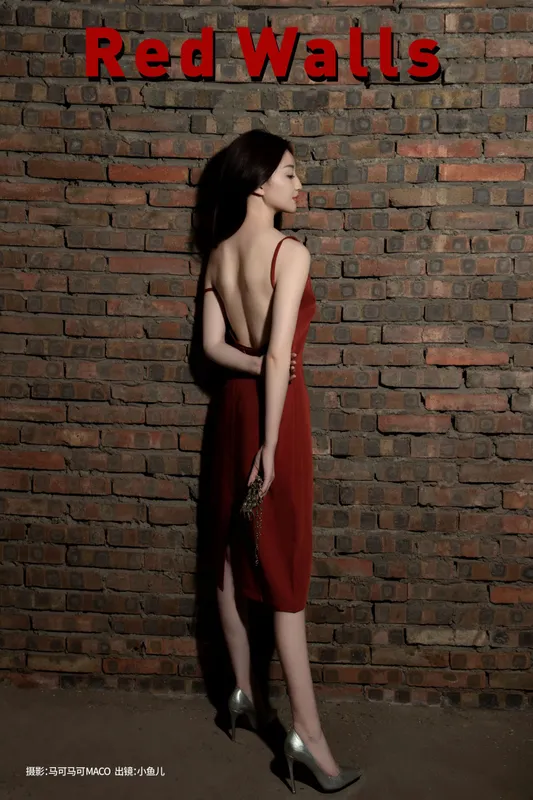 小鱼儿 – 《RED WALLS》[33P] - 机器猫次元