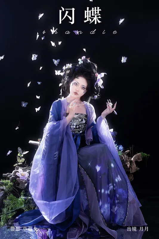 月月儿欲试 – 《闪蝶》[22P] - 机器猫次元