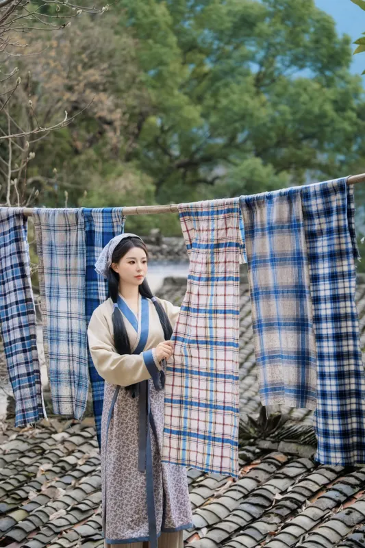 张颖 - 《农家小福女》[17P]