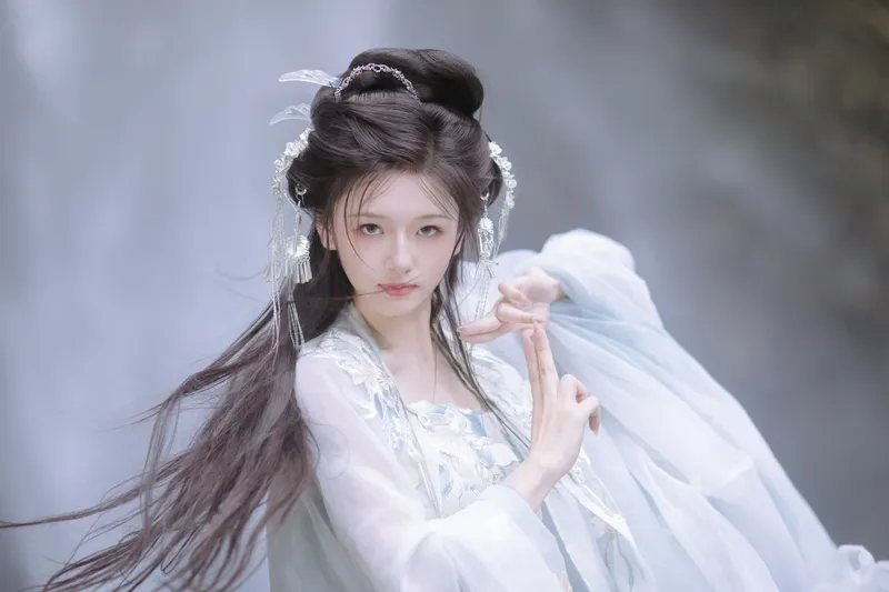 赤嫣在这里 - 《法修大师姐》[18P]