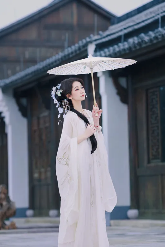 瓯 – 《樱花落》[30P] - 机器猫次元