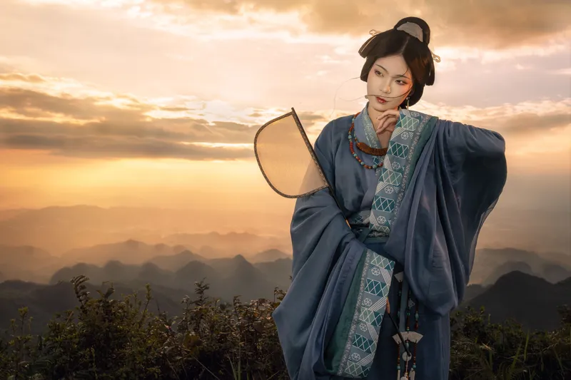 青夙(sù)不摆烂 – 《踏山河》[13P] - 机器猫次元