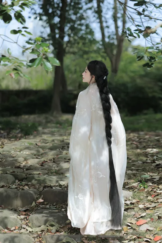 铁铁 - 《春之樱》[18P]