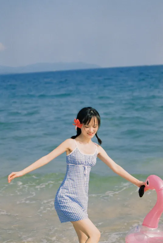 十月 – 《一起去海边游泳吧》[19P] - 机器猫次元