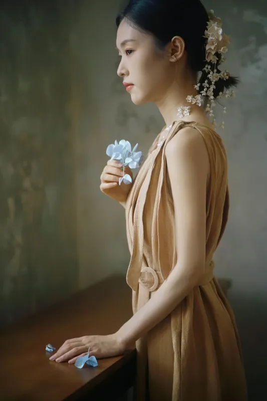 一只柚子 – 《时光诗画：花影少女时光》[47P] - 机器猫次元