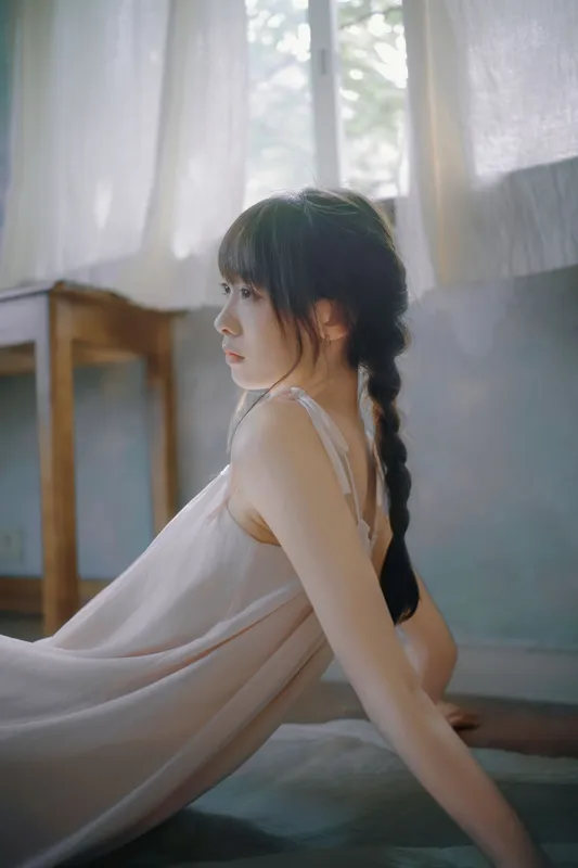 看不清小桂 – 《粉裙少女，海韵柔光》[41P] - 机器猫次元