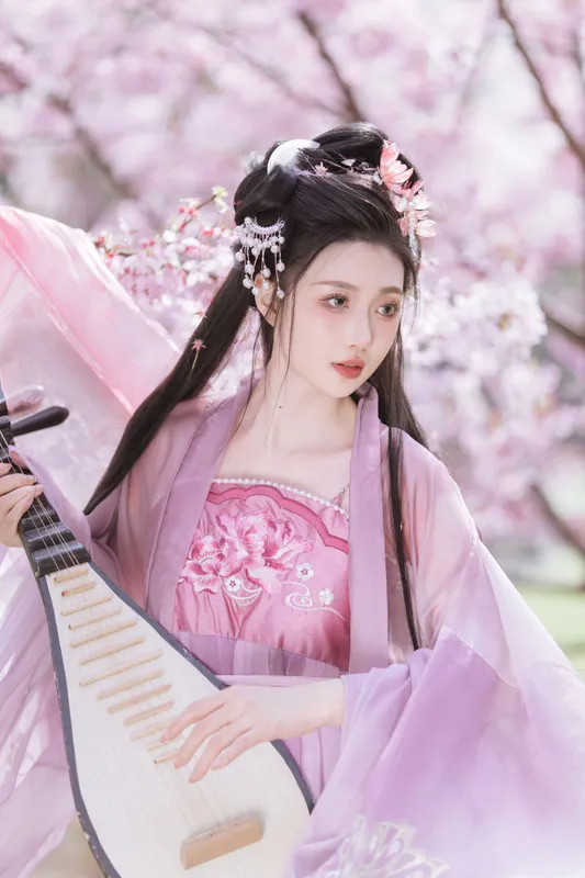 柳柳杨柳柳 – 《风起樱如雪》[18P] - 机器猫次元
