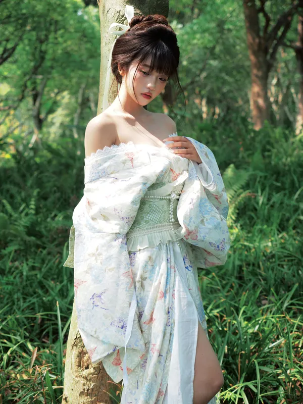 小欣一一 – 《阳光是盛夏的动脉》[13P] - 机器猫次元