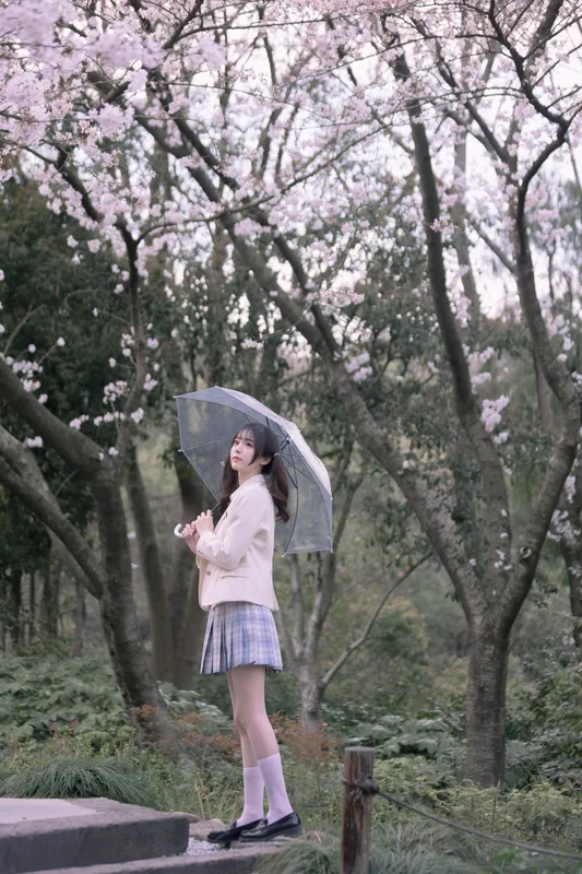 刺青师豆芽 – 《樱花树下的少女》[24P] - 机器猫次元