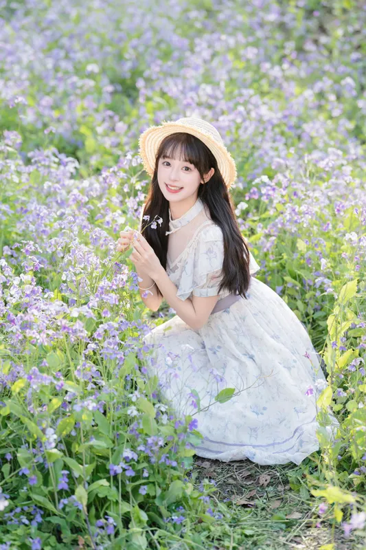 夏芋小年 - 《二月兰花海》[22P]