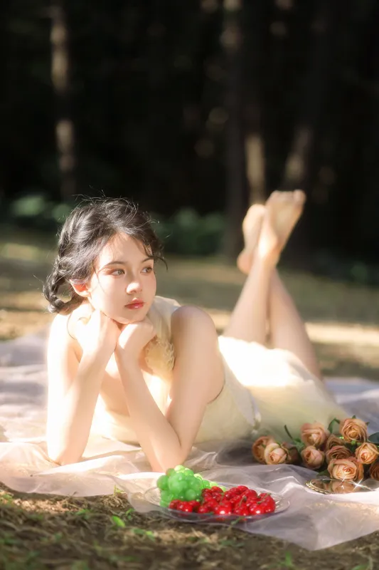 不爱吃葱星人_ – 《水果午后》[13P] - 机器猫次元