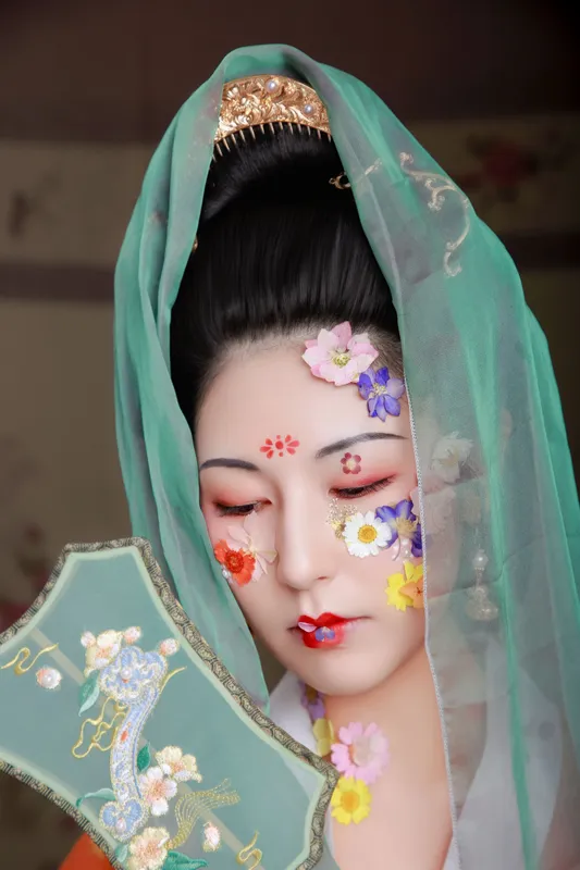 小悦悦 - 《花无缺》[17P]