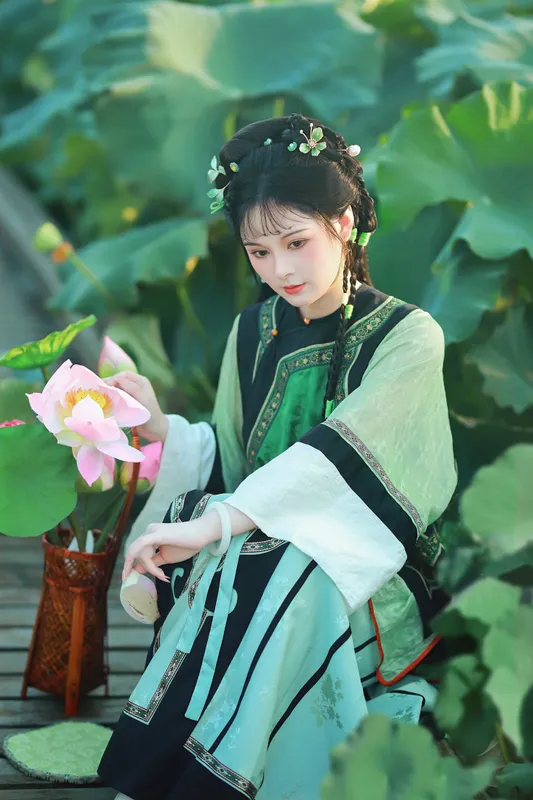 6161 – 《夏雨荷》[16P] - 机器猫次元