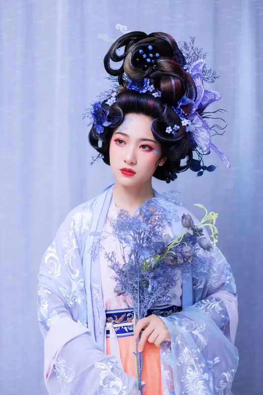 李晓欣 - 《冰霜花》[19P]