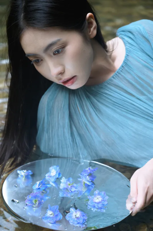 半个月亮 - 《蓝》[19P]