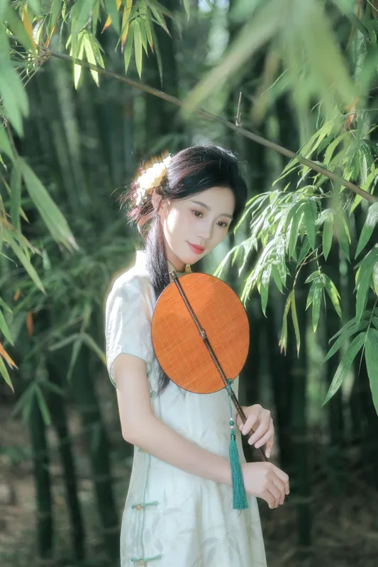鈡婷儿 – 《竹林》[14P] - 机器猫次元