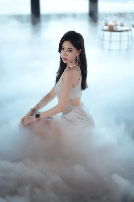 璐璐 - 《雾》[13P]