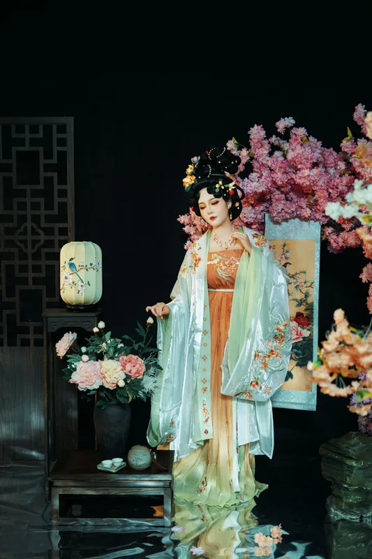 诸葛 – 《国色天香》[15P] - 机器猫次元