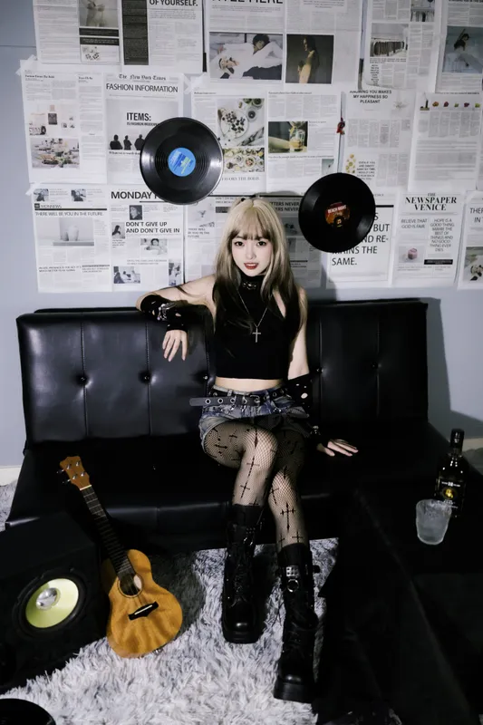 ## - 《朋克少女》[36P]