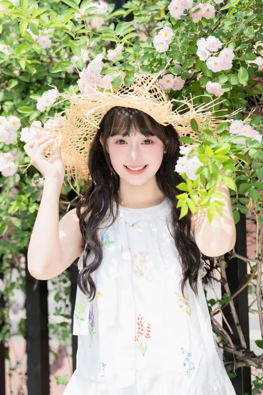 夏芋小年 – 《蔷薇花开》[35P] - 机器猫次元