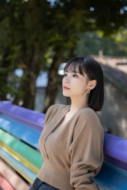 雪华 - 《阳光下的老街》[42P]