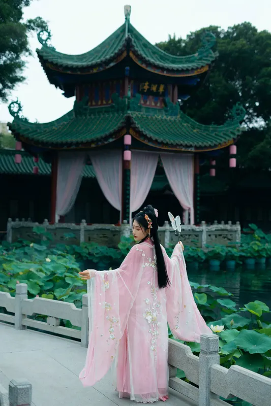 温迪 – 《夏雨荷》[20P] - 机器猫次元
