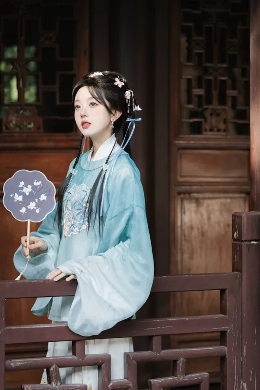 奥特有点慢 - 《误入眉眼，可叹惊鸿》[35P]