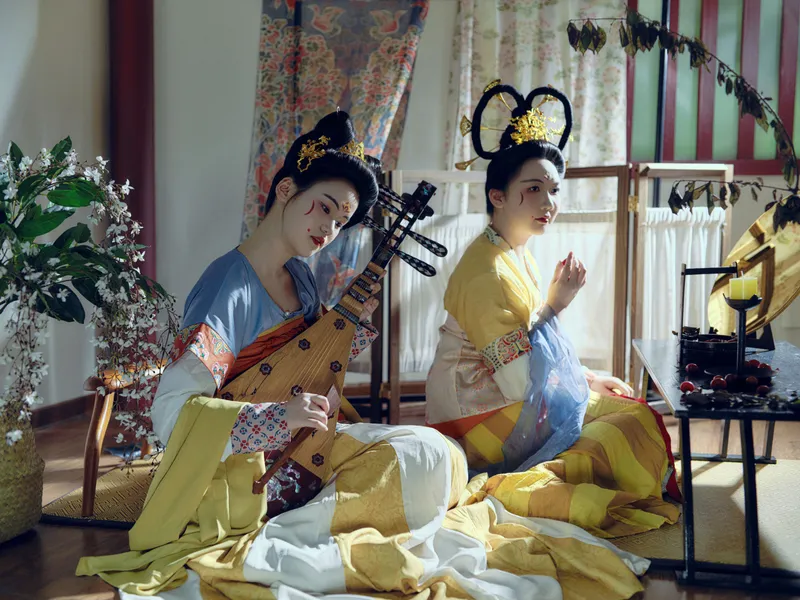 明明/栗子 – 《梦回初唐》[20P] - 机器猫次元