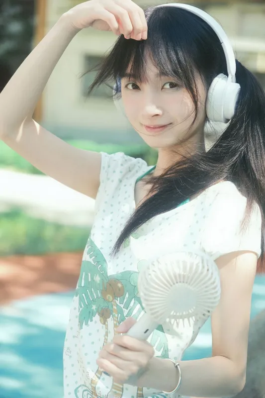 乌堆少女 – 《千禧年》[30P] - 机器猫次元