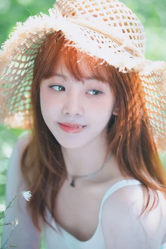 一加一 – 《我的夏日是被浓郁绿色覆盖的梦》[32P] - 机器猫次元