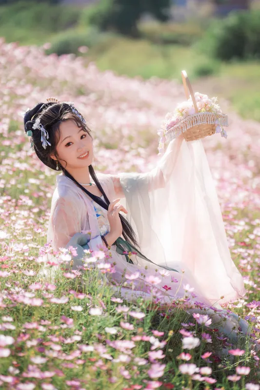 泱泱泱呀 - 《古风人像拍摄-格桑花-泱泱》[26P]