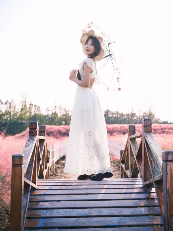 醒醒 - 《粉黛公园白裙娘》[31P]