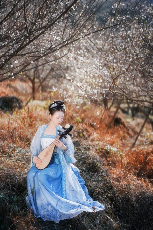 腿子 – 《古风人像拍摄-梅花-腿子》[18P] - 机器猫次元