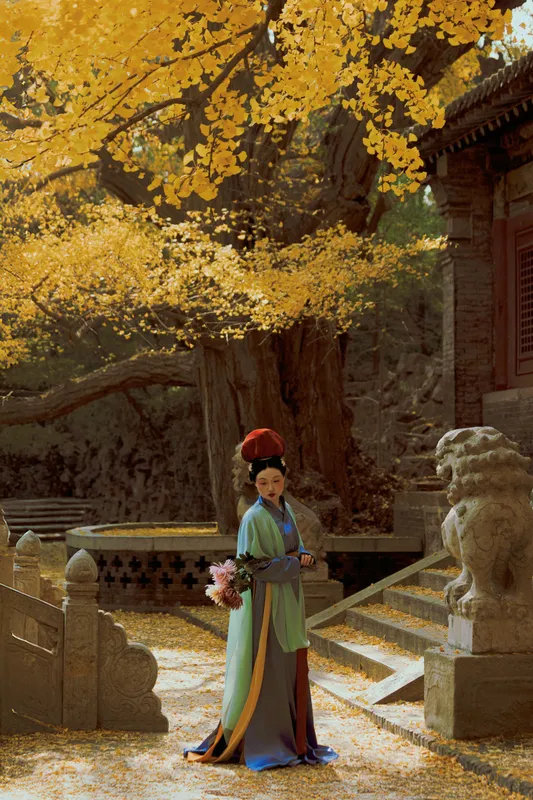 旻天吃神马 - 《仿晋祠宋侍女》[40P]