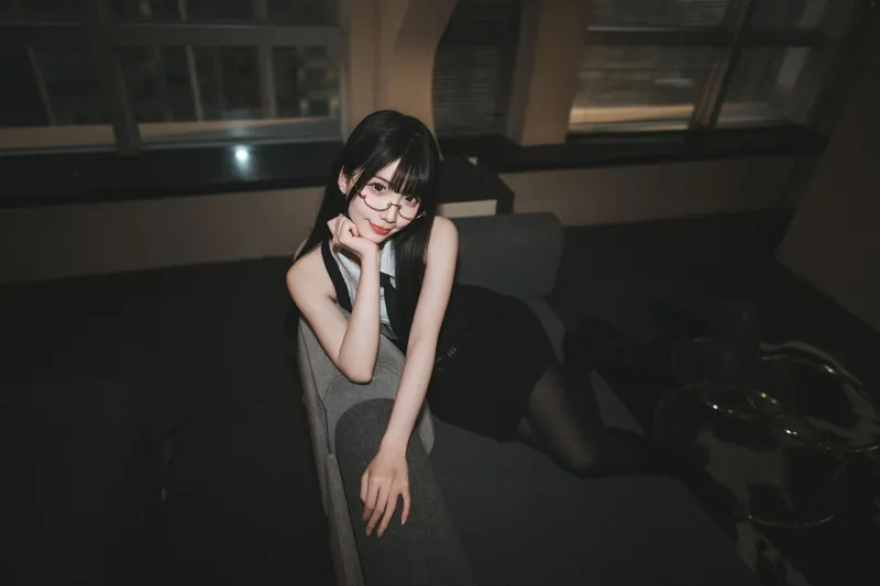 樱桃在不在 - 《OL樱桃 限定版》[22P]