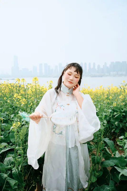 《花田少女》[22P]