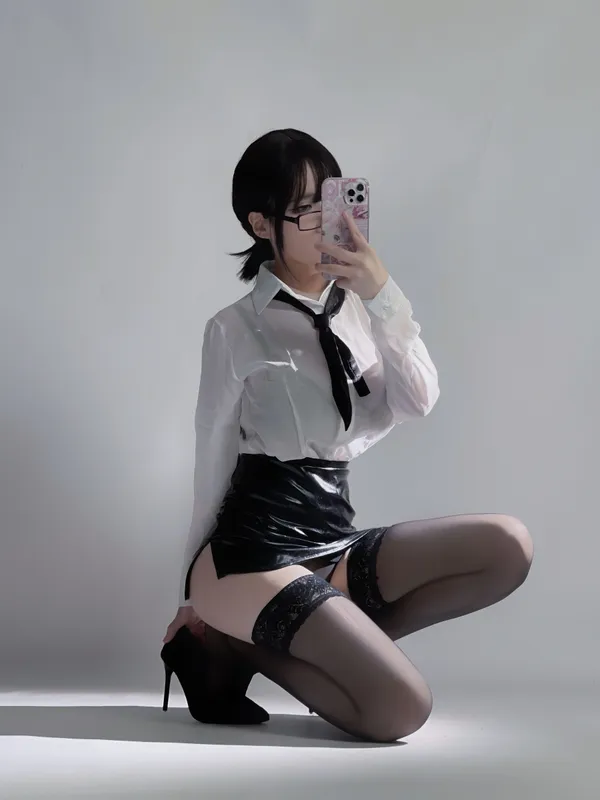 幼愛youmeko – 早安，想吃点什么？ [28P] - 机器猫次元