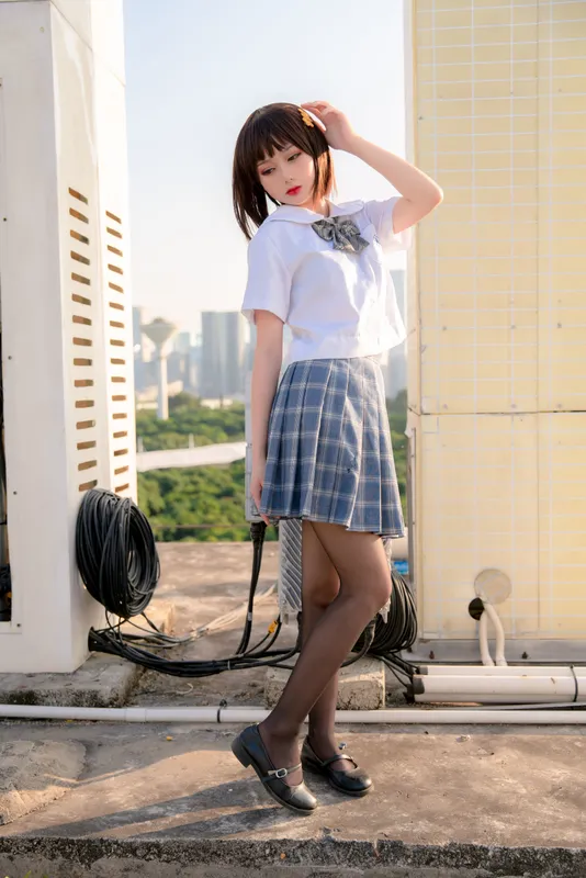 您的蛋蛋 天台JK [41P] - 机器猫次元