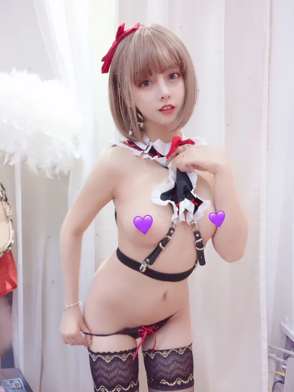 过期米线线喵 – 马戏团 [18P] - 机器猫次元