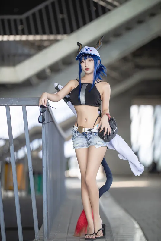 鬼畜瑶 女游客c [13P] - 机器猫次元