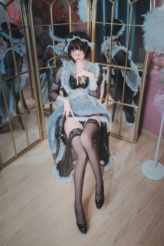 南鸽 透明女仆 [50P] - 机器猫次元