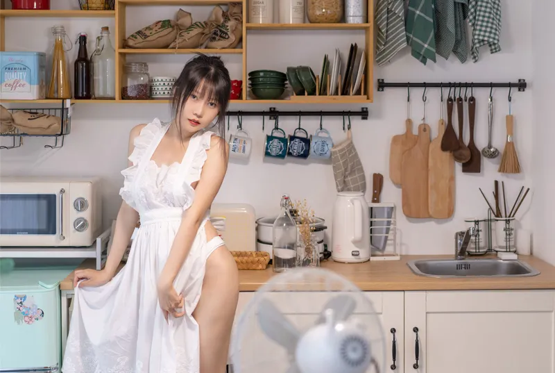 香草喵露露写真 - 厨娘 [55P] - 机器猫次元