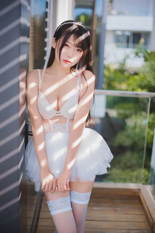 香草喵露露 – 杨枝甘露 白色纱裙 [48P] - 机器猫次元