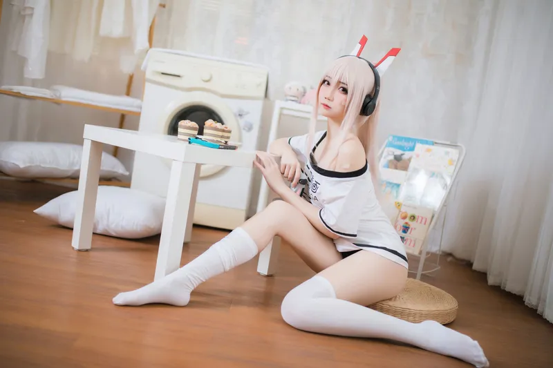 焖焖碳 – 绫波 宅版本 [29P] - 机器猫次元