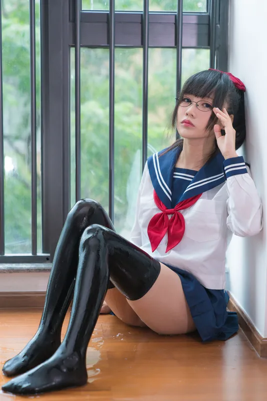 銘銘Kizami 湿湿的JK [42P]