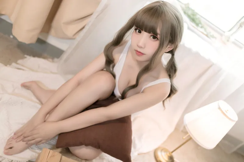 貓田聖奈奈 – 白色死库水 [9P] - 机器猫次元